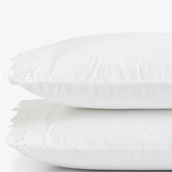 The Company Store Standard Eyelet Lace Scalloped Pillowcase Set - Picture 1 of 5